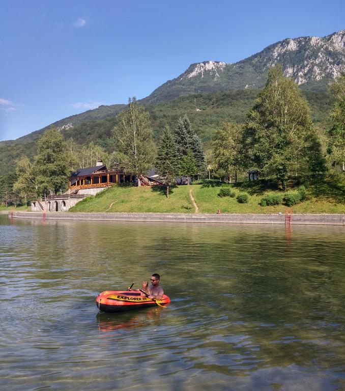 Apartman Sutjeska Tjentiste Exterior foto